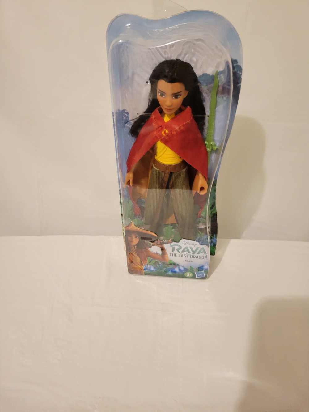 Disney Raya Red Cape Adventure Doll - Kids Toy